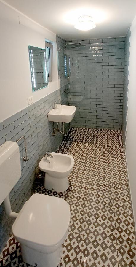M & M Apartment Izola Luaran gambar